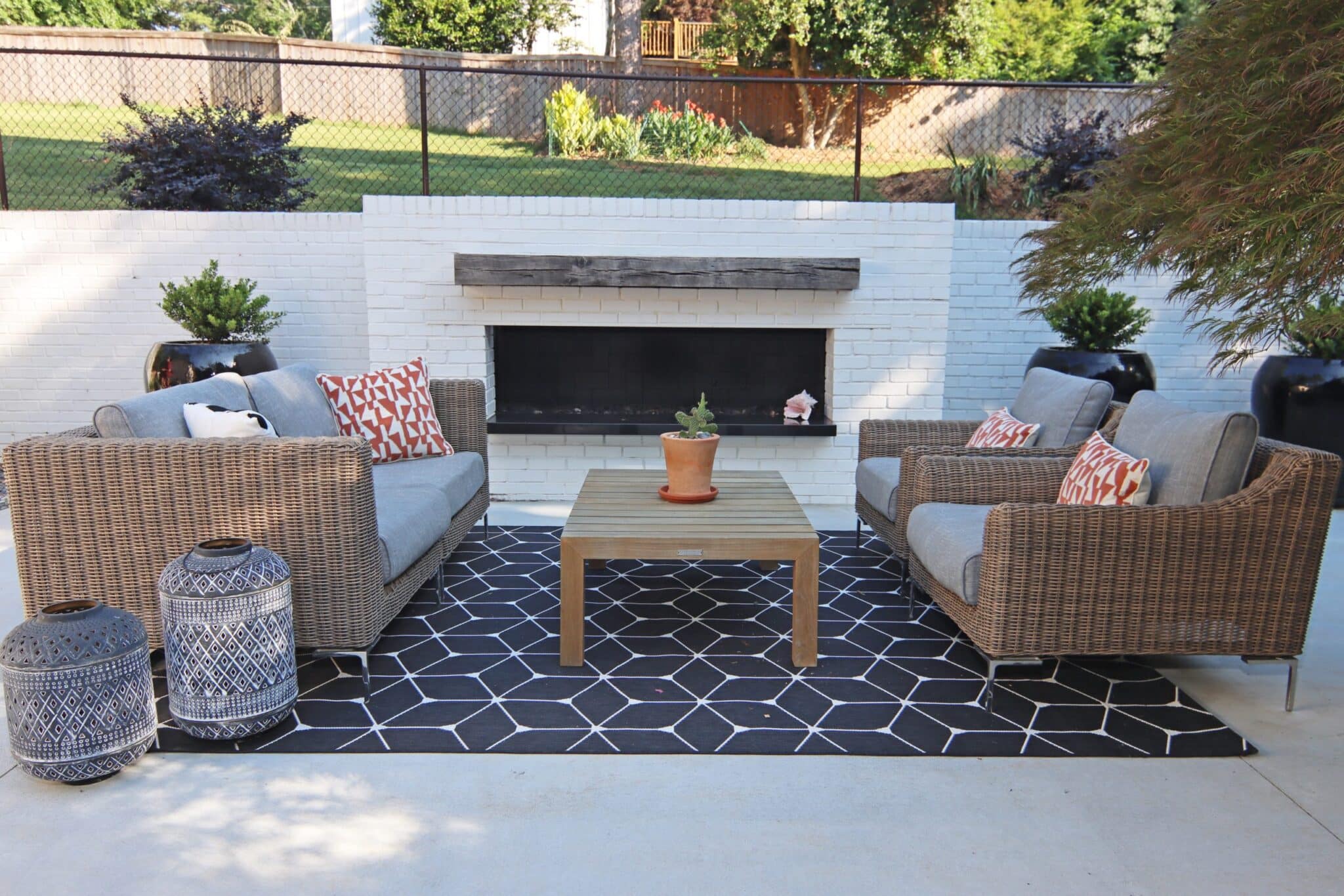 Midcentury modern custom white brick fireplace and seating area