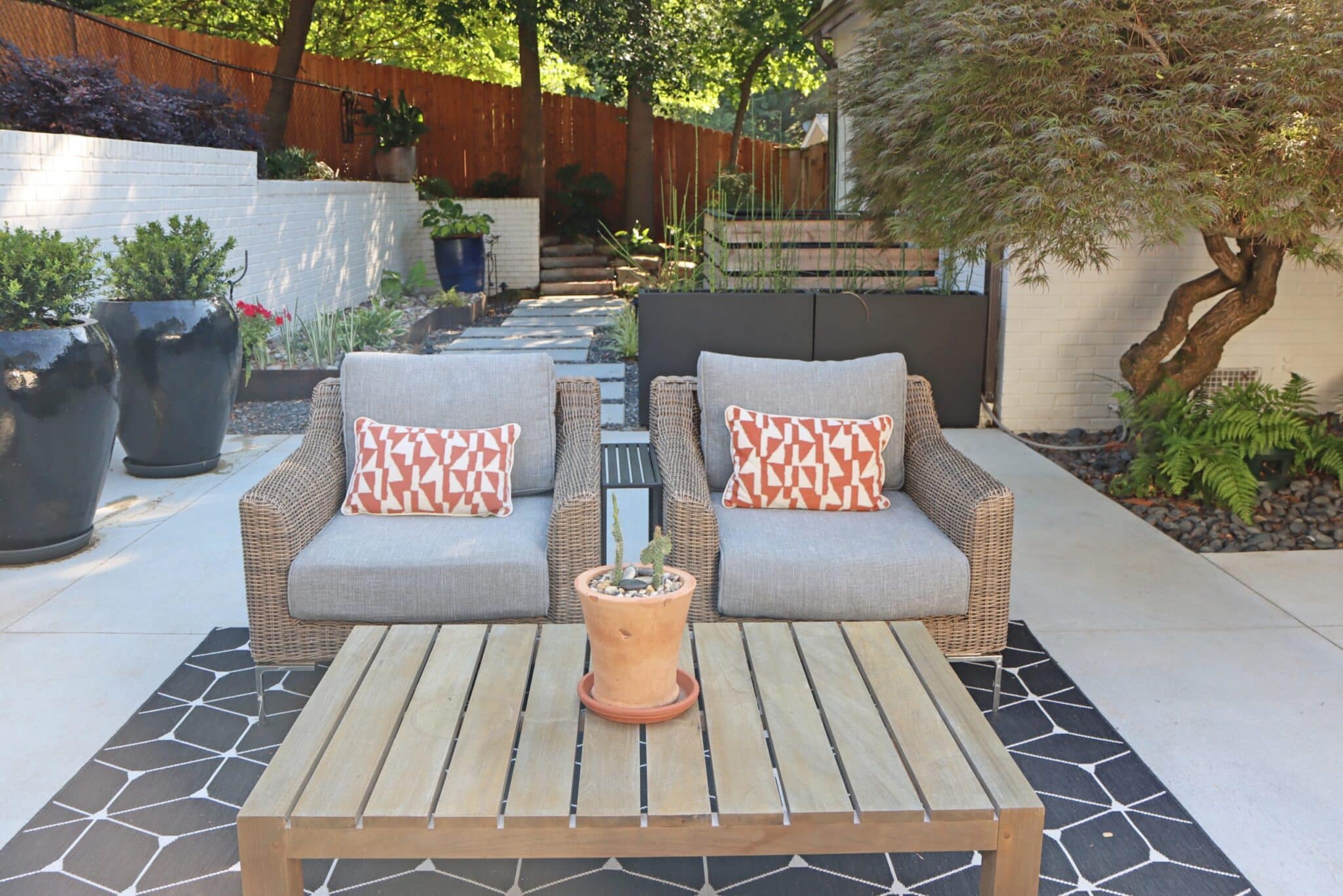 Midcentury modern patio furniture